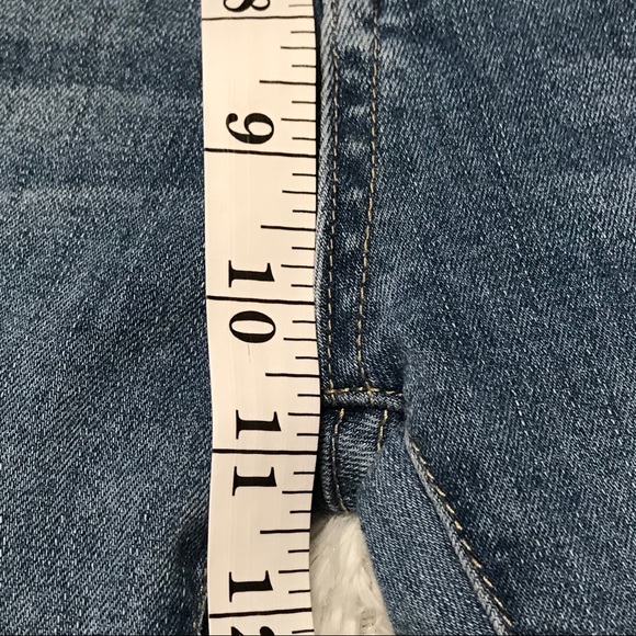 Gianni Bii Jeans size29 Excellent Condition - Picture 5 of 8